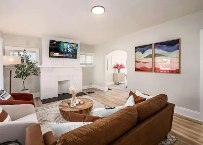 Spacious 3 Bedroom Perfect For Longer Сasa de vacaciones